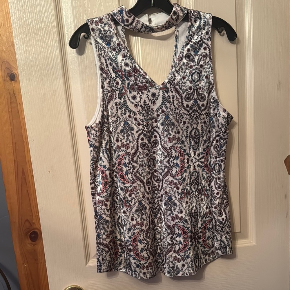 by & by Blue Cream Graphic Tank Top